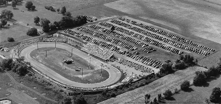 Photo: Richmond Midget Stadium Circa 1940-50 photo by Ralph Pyle from the collection of Dick Mendenhall. 
