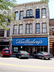 Photo: Knollenberg's Building